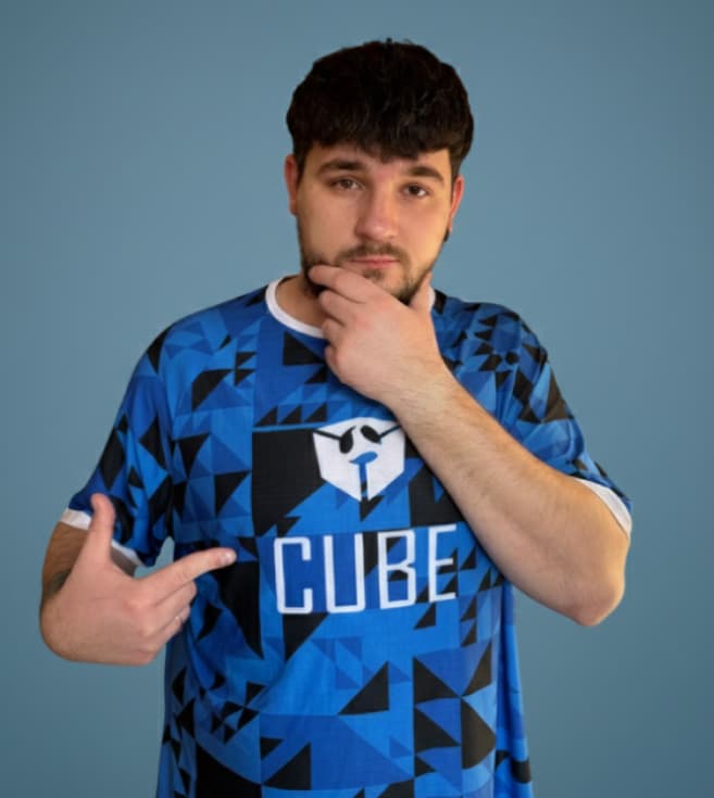 Денис Романенко